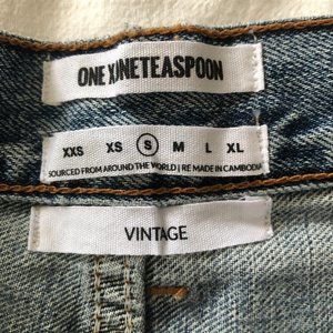 One Teaspoon Shorts - One Teaspoon Vintage Middie Bandit Jean Shorts NWT One Teaspoon Shorts - One Teaspoon Vintage Middie Bandit Jean Shorts NWT